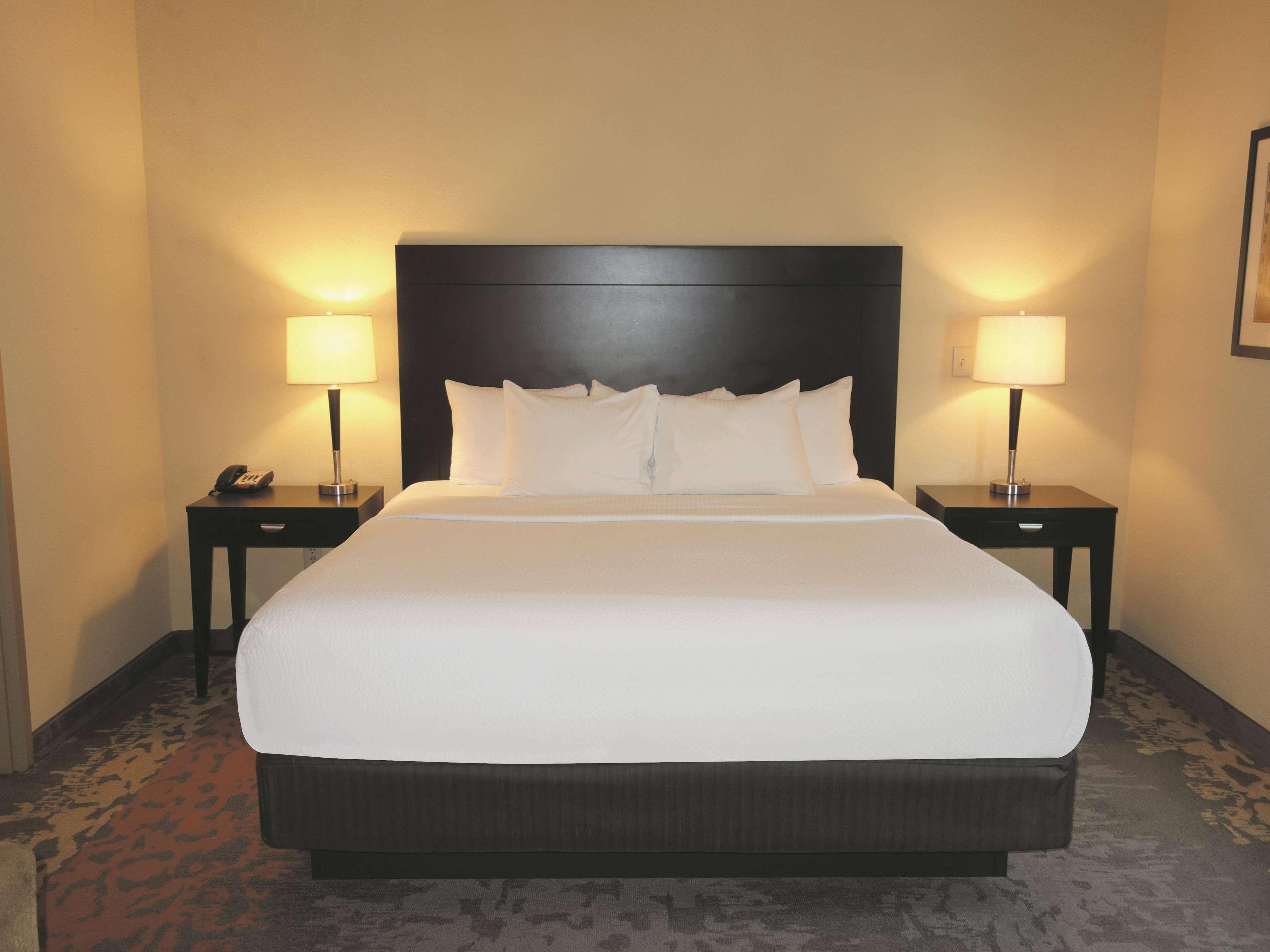 La Quinta By Wyndham Eastland Hotell Eksteriør bilde