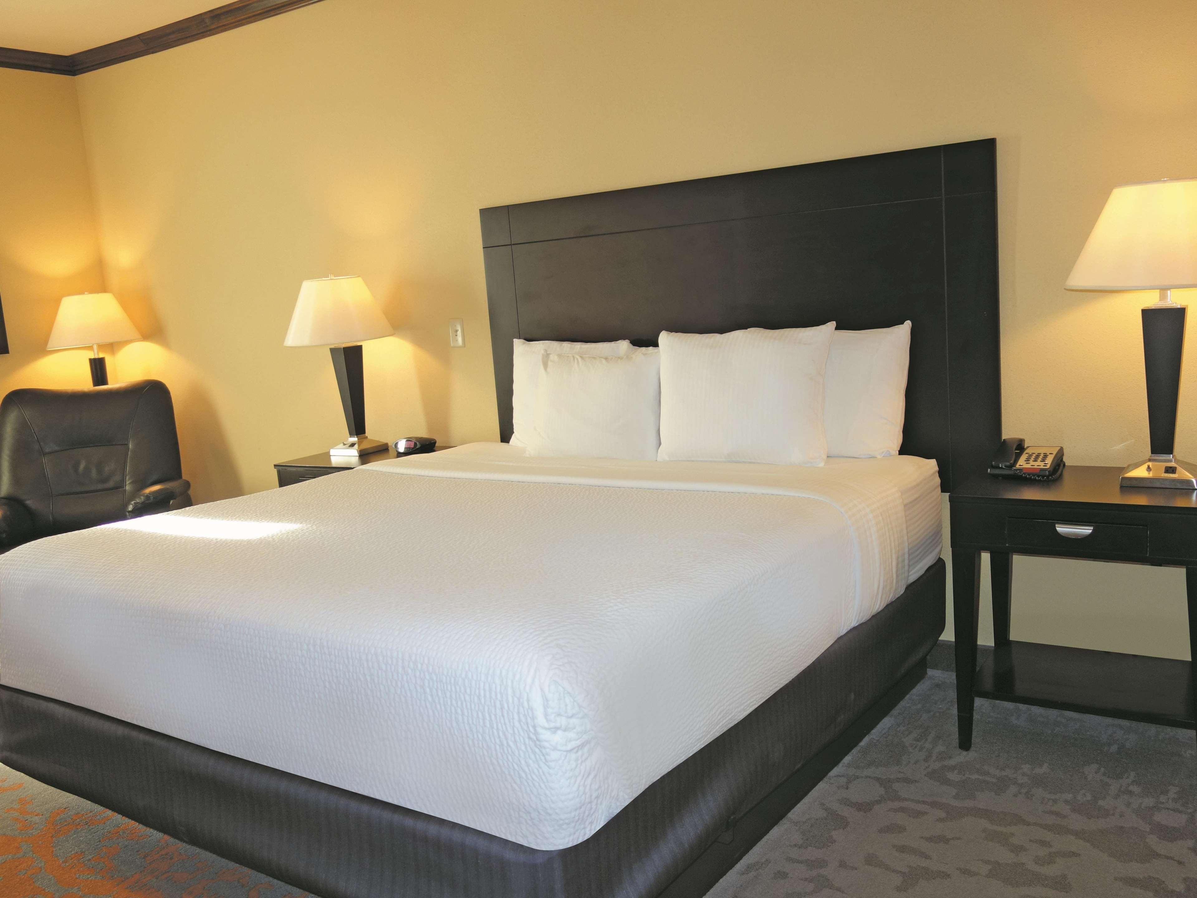 La Quinta By Wyndham Eastland Hotell Eksteriør bilde