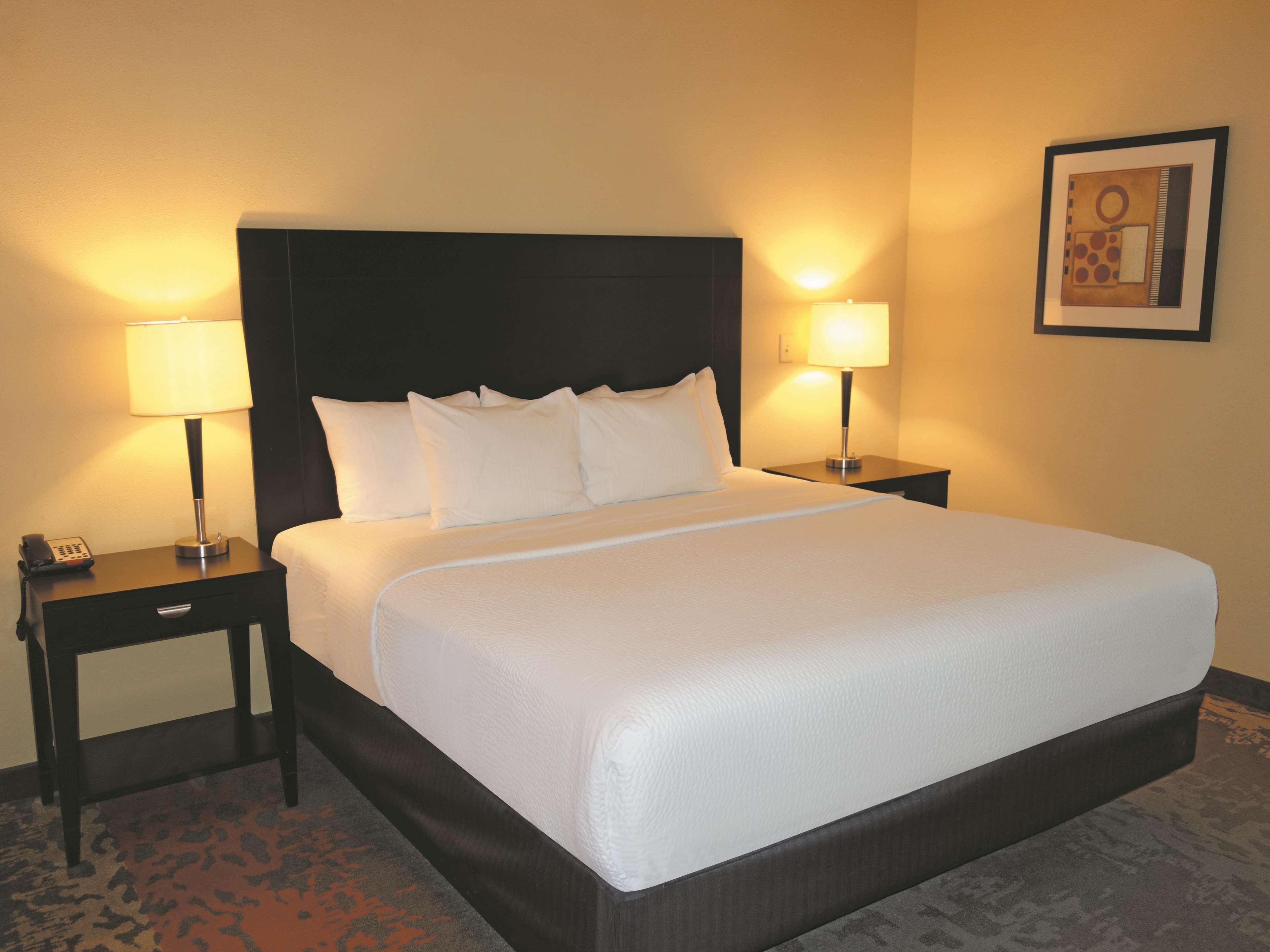 La Quinta By Wyndham Eastland Hotell Eksteriør bilde