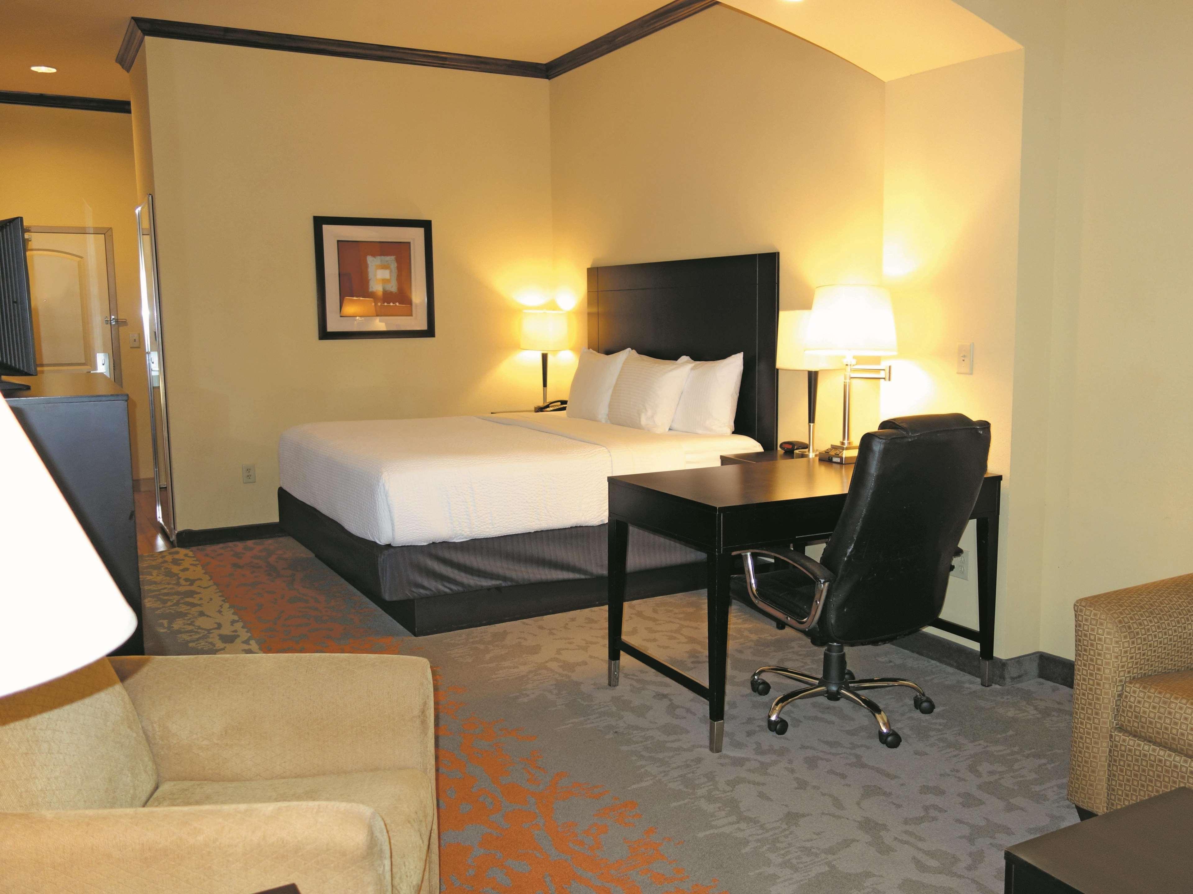 La Quinta By Wyndham Eastland Hotell Eksteriør bilde