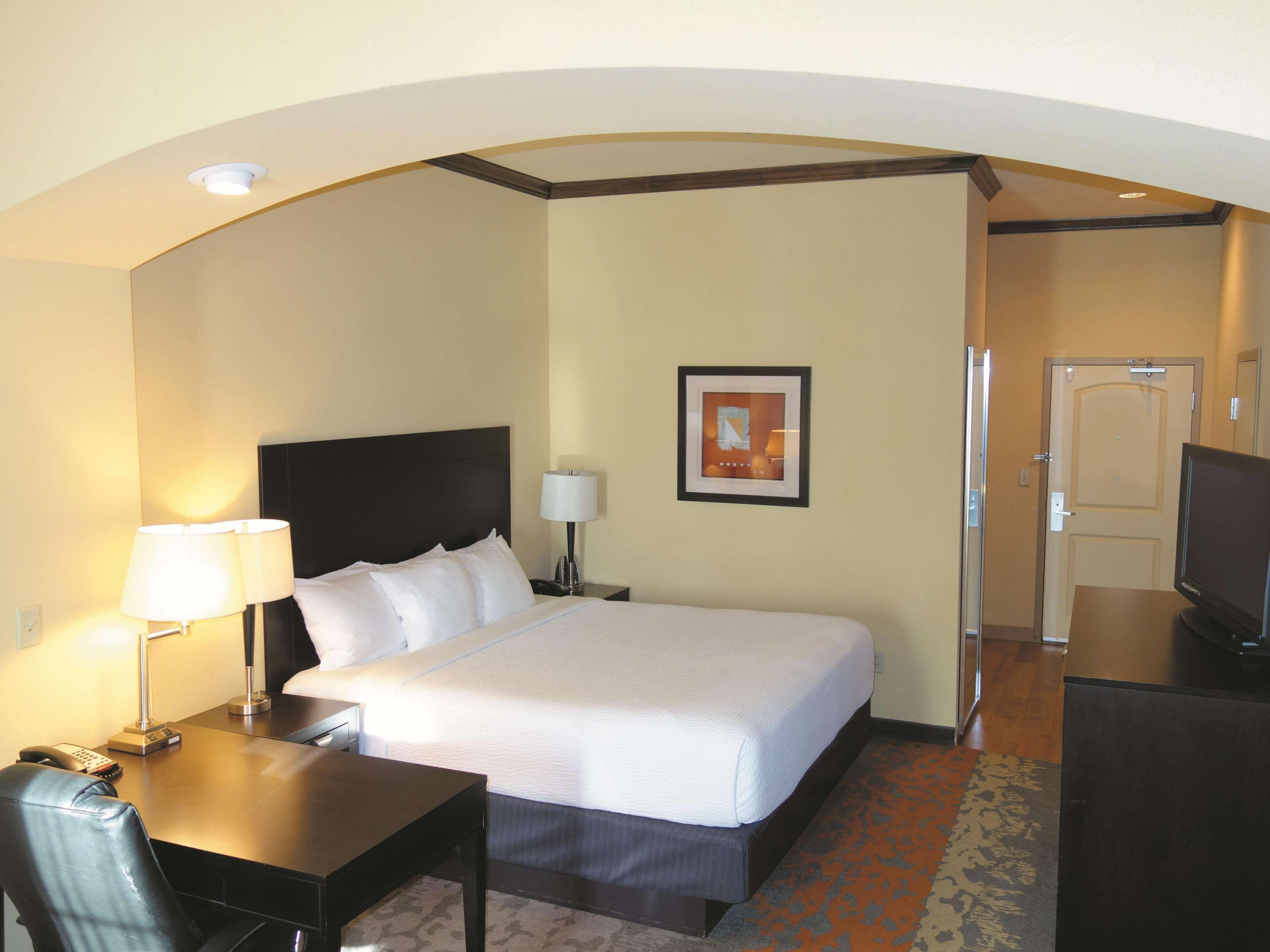 La Quinta By Wyndham Eastland Hotell Eksteriør bilde