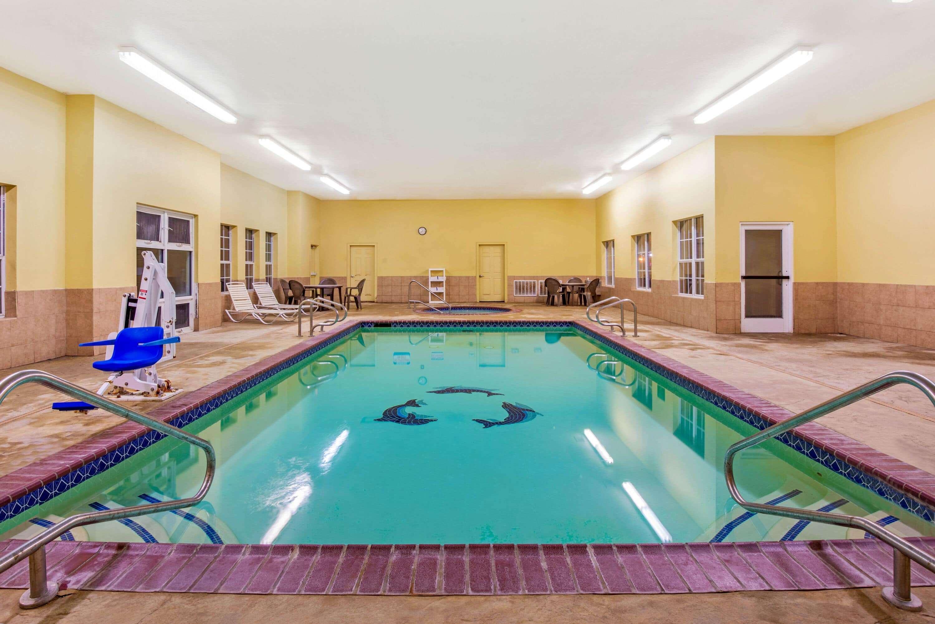 La Quinta By Wyndham Eastland Hotell Eksteriør bilde